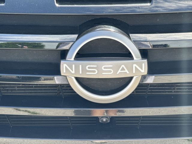 Nissan Pathfinder Vehicle Full-screen Gallery Image 34