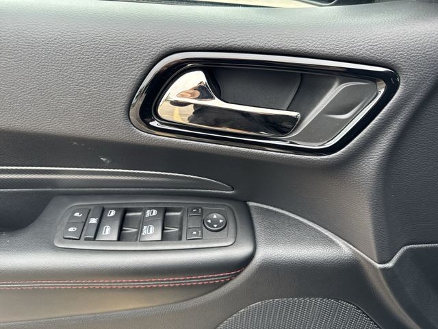 Dodge Durango Vehicle Full-screen Gallery Image 27