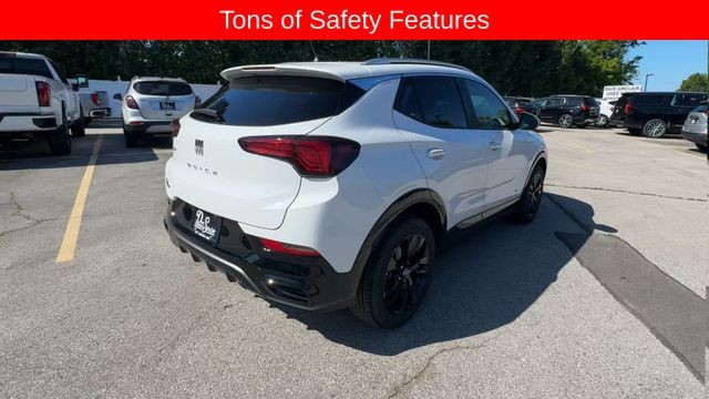 Buick Encore GX Vehicle Full-screen Gallery Image 08