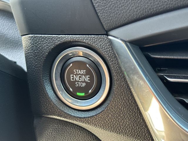 Buick Encore GX Vehicle Full-screen Gallery Image 16