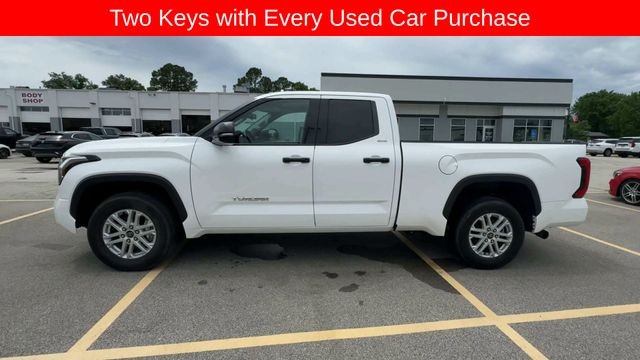 Toyota Tundra 2WD Vehicle Full-screen Gallery Image 06