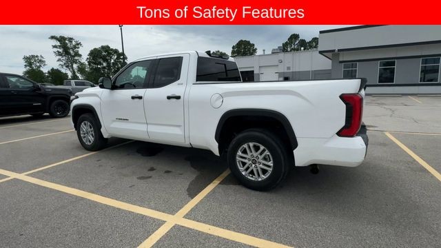 Toyota Tundra 2WD Vehicle Full-screen Gallery Image 07