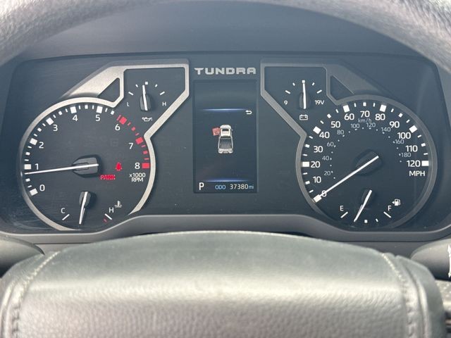 Toyota Tundra 2WD Vehicle Full-screen Gallery Image 15
