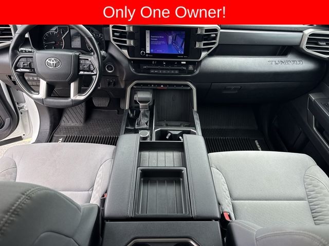 Toyota Tundra 2WD Vehicle Full-screen Gallery Image 23