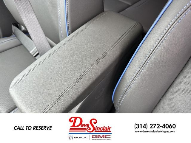 Buick Encore GX Vehicle Full-screen Gallery Image 20