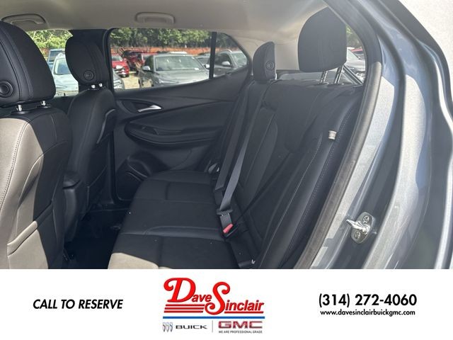 Buick Encore GX Vehicle Full-screen Gallery Image 21