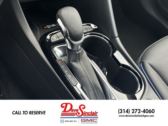 Buick Encore GX Vehicle Full-screen Gallery Image 19