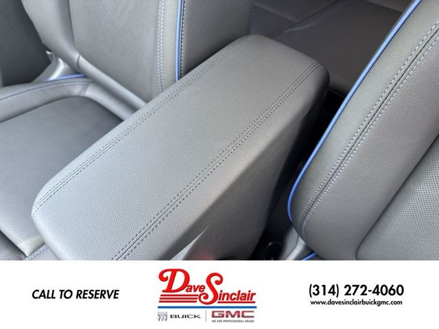 Buick Encore GX Vehicle Full-screen Gallery Image 20