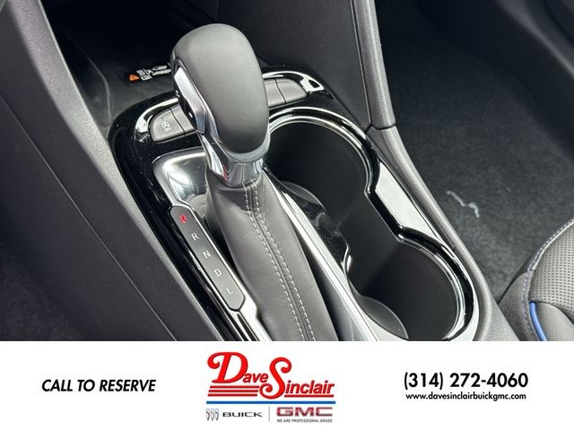 Buick Encore GX Vehicle Full-screen Gallery Image 19