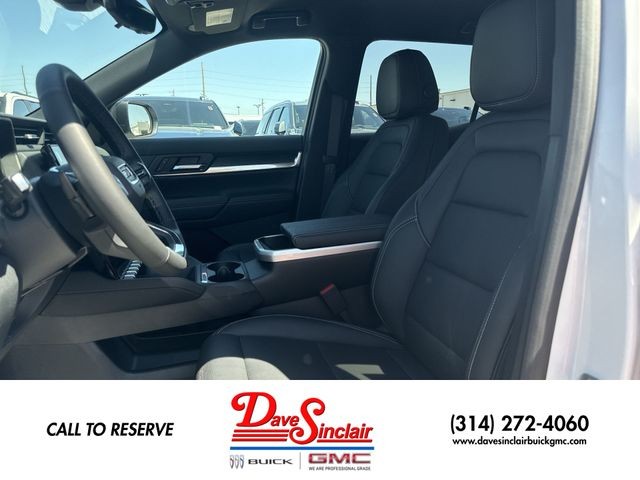 GMC Terrain Vehicle Full-screen Gallery Image 11