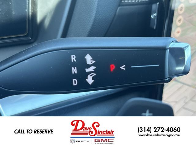 GMC Terrain Vehicle Full-screen Gallery Image 20