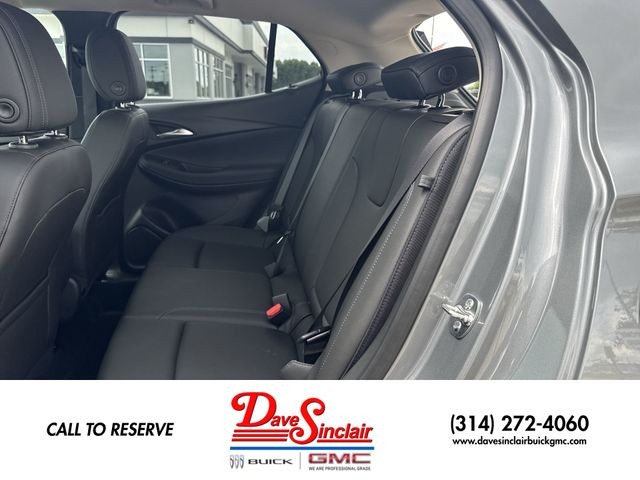 Buick Encore GX Vehicle Full-screen Gallery Image 21