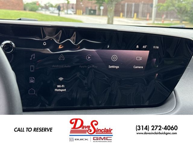 Buick Encore GX Vehicle Full-screen Gallery Image 16