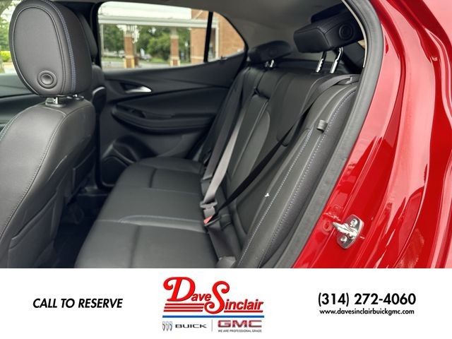 Buick Encore GX Vehicle Full-screen Gallery Image 21