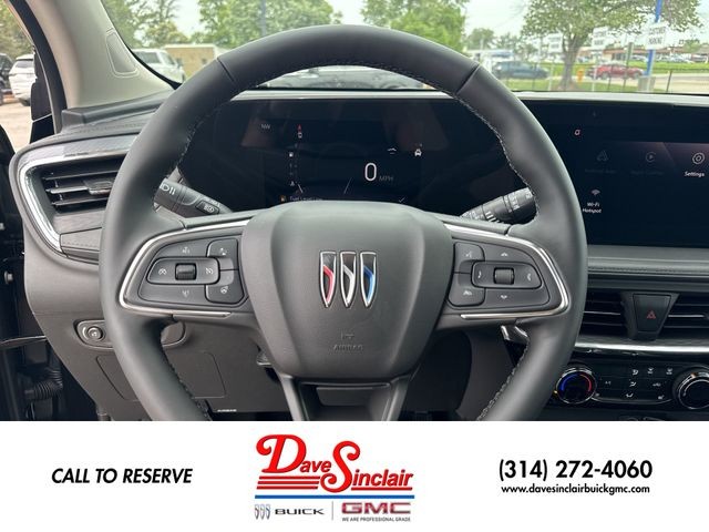 Buick Encore GX Vehicle Full-screen Gallery Image 14