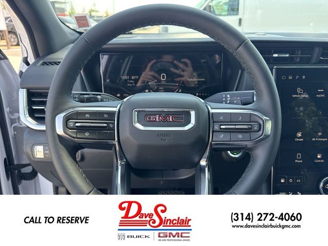 GMC Terrain Vehicle Full-screen Gallery Image 14