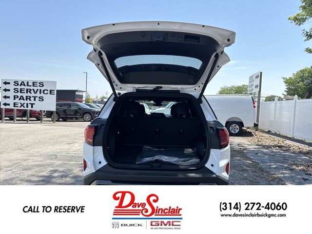 GMC Terrain Vehicle Full-screen Gallery Image 23