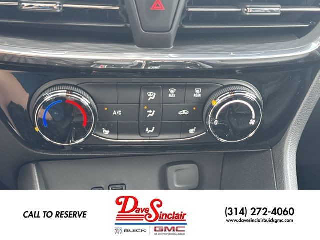 Buick Encore GX Vehicle Full-screen Gallery Image 18
