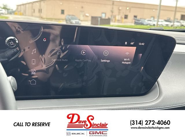 Buick Encore GX Vehicle Full-screen Gallery Image 16