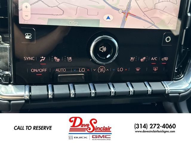 GMC Yukon Vehicle Full-screen Gallery Image 19