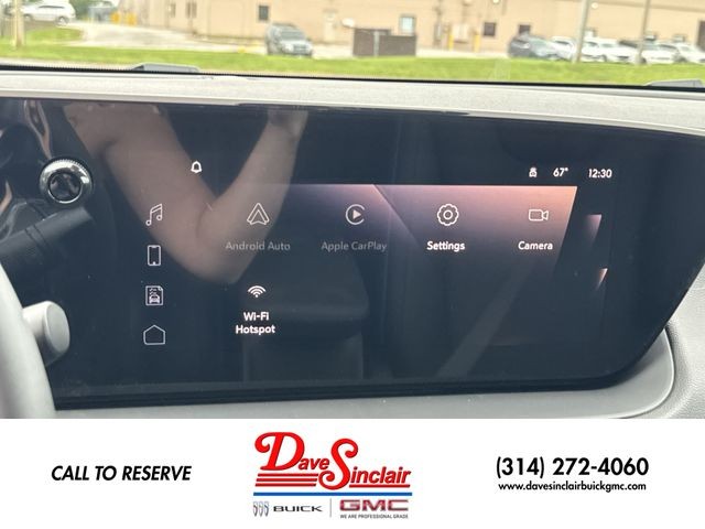 Buick Encore GX Vehicle Full-screen Gallery Image 16