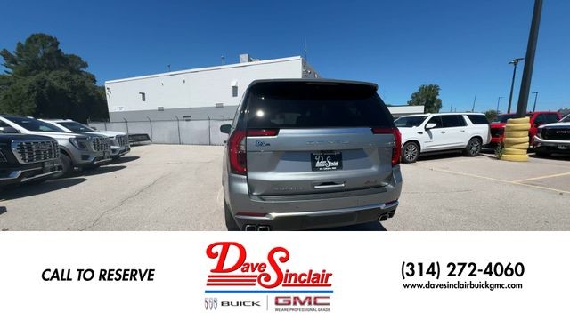 GMC Yukon Vehicle Full-screen Gallery Image 07