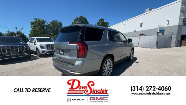GMC Yukon Vehicle Full-screen Gallery Image 08