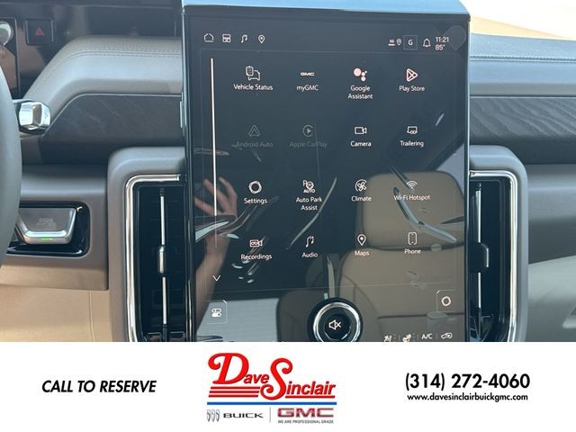 GMC Yukon Vehicle Full-screen Gallery Image 16