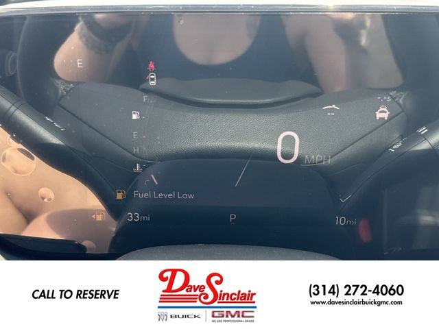 Buick Encore GX Vehicle Full-screen Gallery Image 15