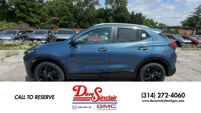 Buick Encore GX Vehicle Full-screen Gallery Image 05