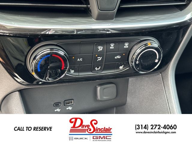 Buick Encore GX Vehicle Full-screen Gallery Image 26