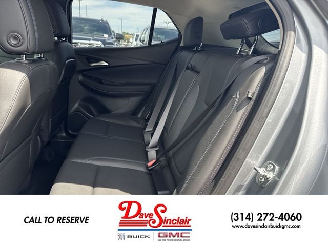 Buick Encore GX Vehicle Full-screen Gallery Image 21