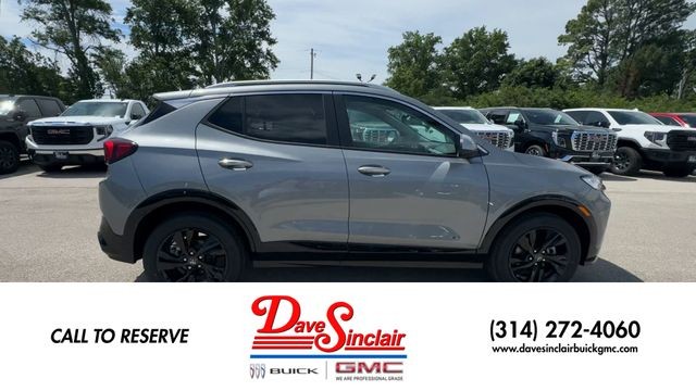 Buick Encore GX Vehicle Full-screen Gallery Image 09