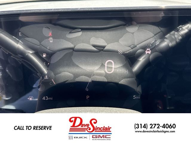 Buick Encore GX Vehicle Full-screen Gallery Image 15