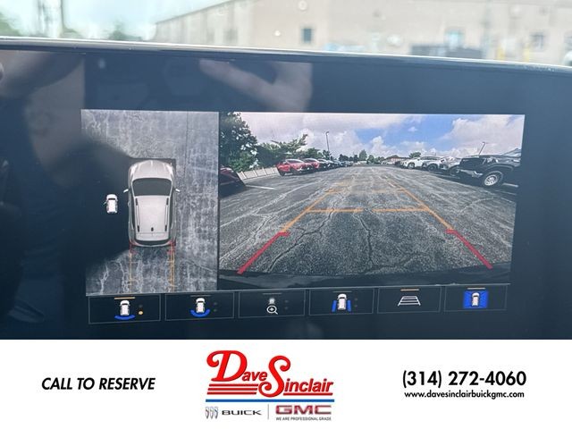 Buick Encore GX Vehicle Full-screen Gallery Image 17