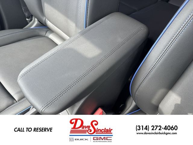 Buick Encore GX Vehicle Full-screen Gallery Image 20