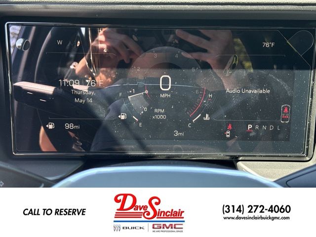 GMC Terrain Vehicle Full-screen Gallery Image 15