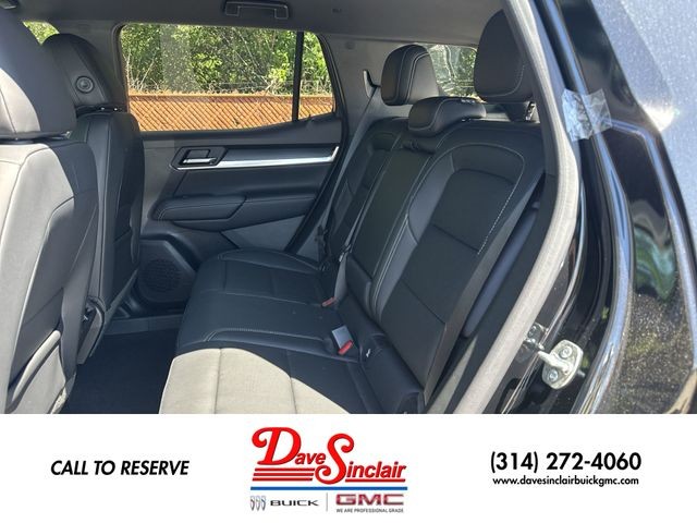 GMC Terrain Vehicle Full-screen Gallery Image 22