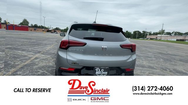 Buick Encore GX Vehicle Full-screen Gallery Image 07