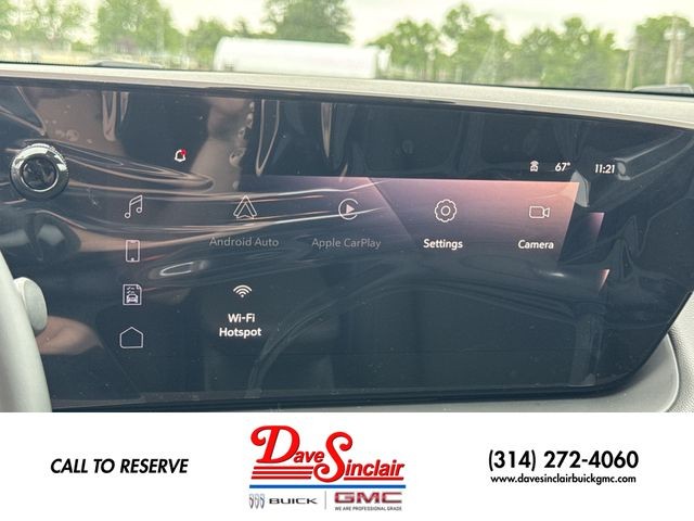 Buick Encore GX Vehicle Full-screen Gallery Image 16