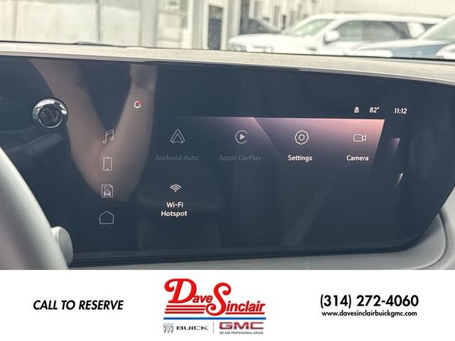 Buick Encore GX Vehicle Full-screen Gallery Image 16