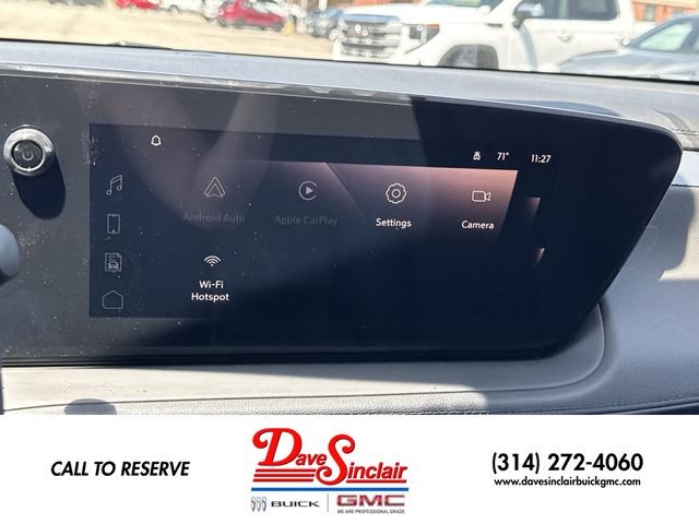 Buick Encore GX Vehicle Full-screen Gallery Image 16
