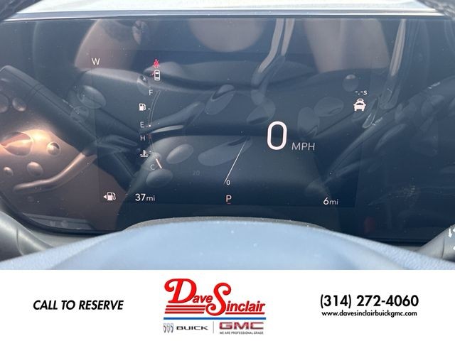 Buick Encore GX Vehicle Full-screen Gallery Image 15