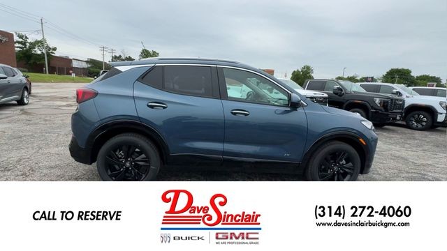 Buick Encore GX Vehicle Full-screen Gallery Image 09