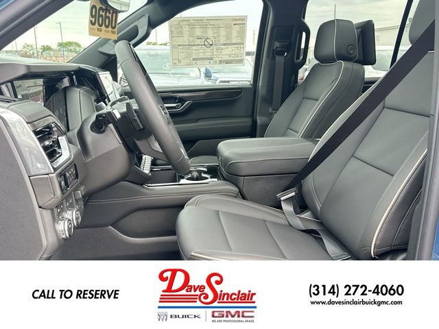 GMC Yukon Vehicle Full-screen Gallery Image 19