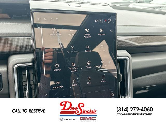 GMC Yukon Vehicle Full-screen Gallery Image 24