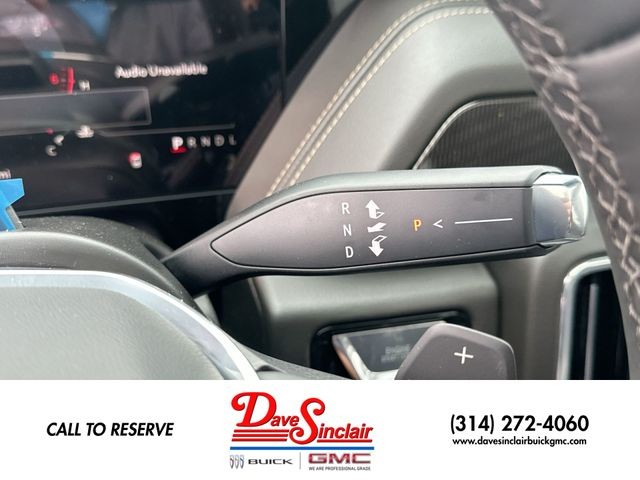 GMC Yukon Vehicle Full-screen Gallery Image 28