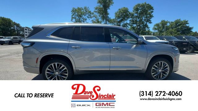 Buick Enclave Vehicle Full-screen Gallery Image 09