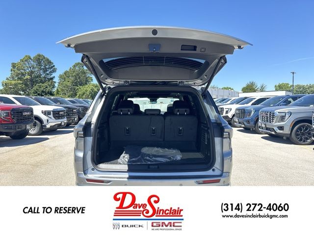 Buick Enclave Vehicle Full-screen Gallery Image 25