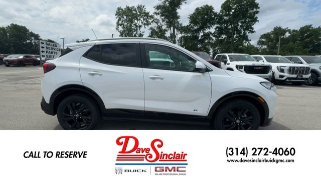 Buick Encore GX Vehicle Full-screen Gallery Image 09